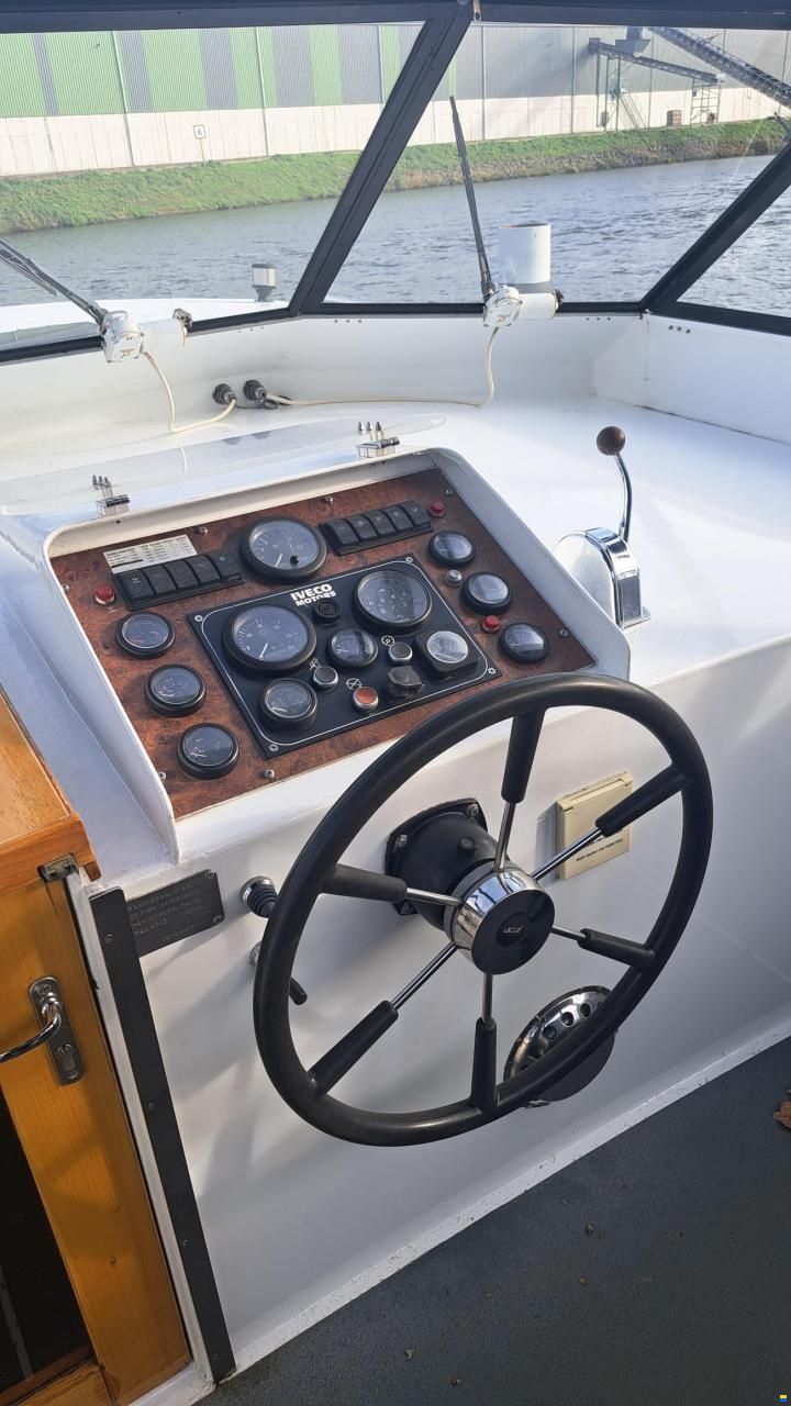 Vissers MK1250