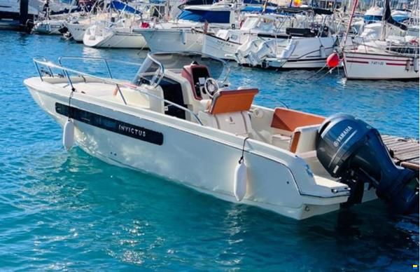 Invictus CX 240