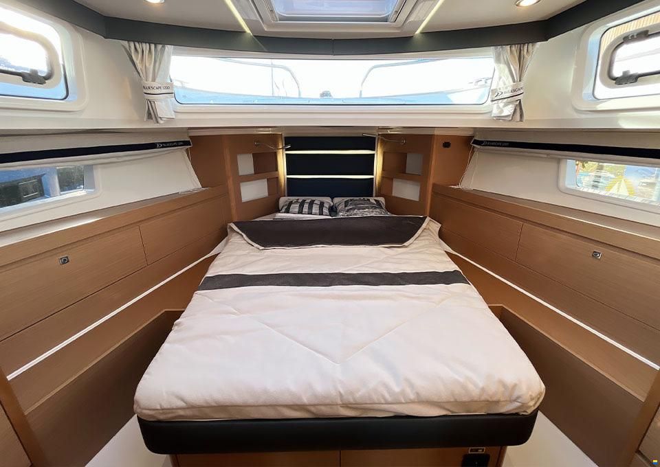 Delphia 12 Sedan, 2026 NEW BOAT