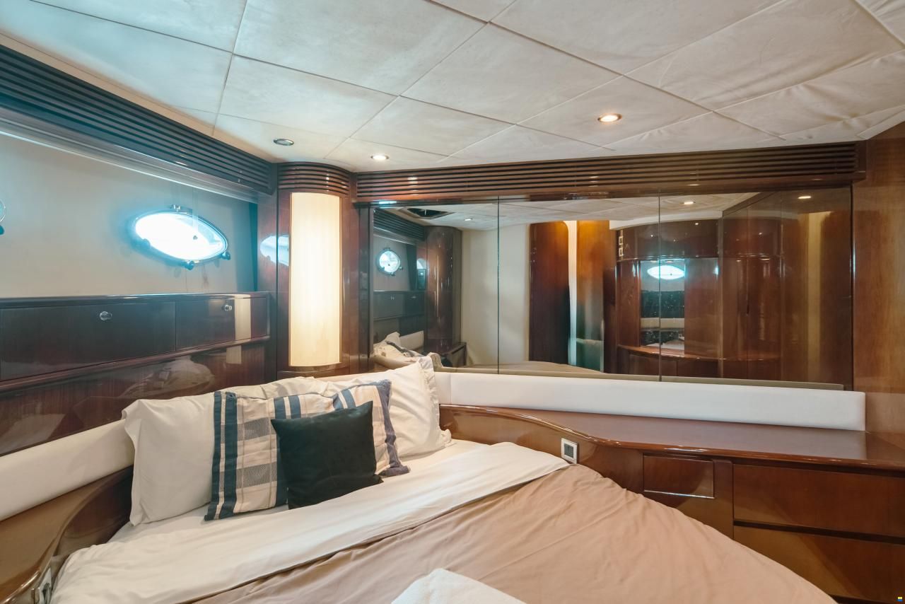 Princess V65