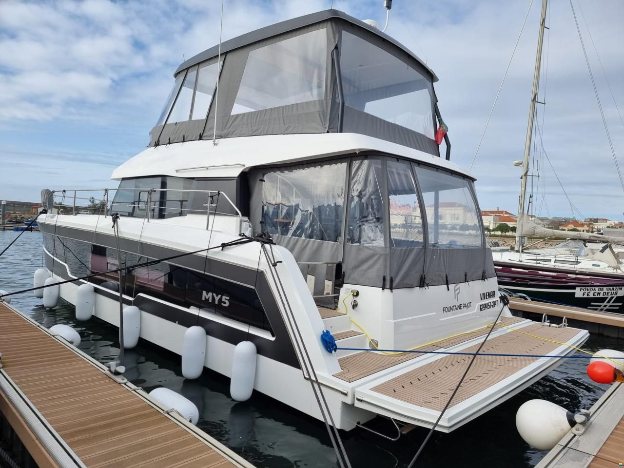Fountaine Pajot MY5