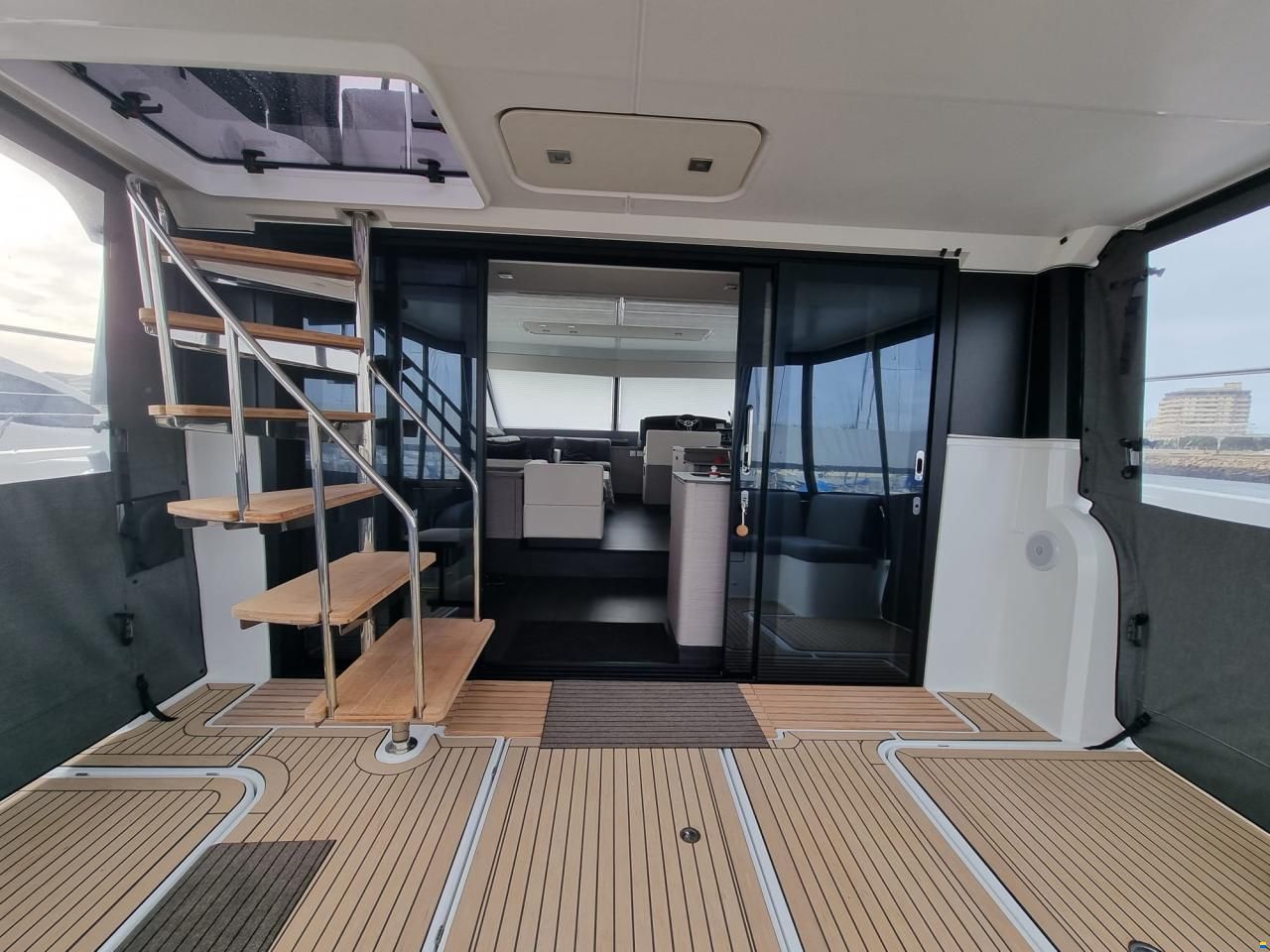 Fountaine Pajot MY5
