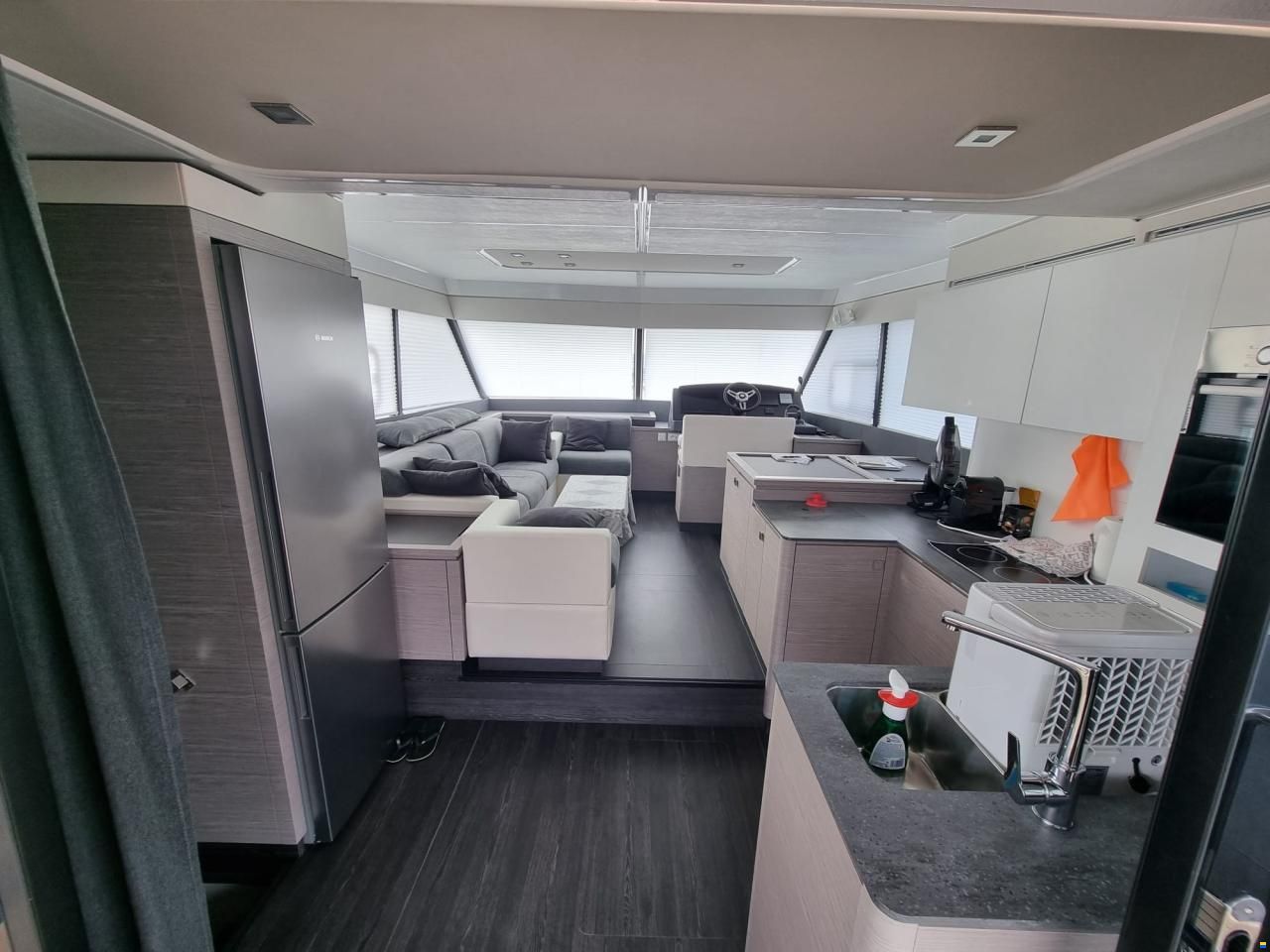 Fountaine Pajot MY5