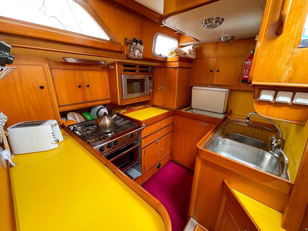 Camper & Nicholsons 58