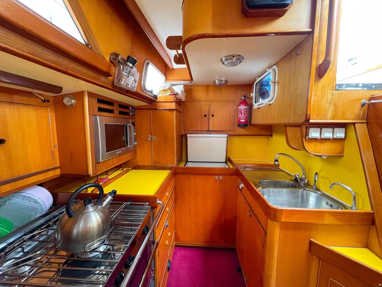 Camper & Nicholsons 58