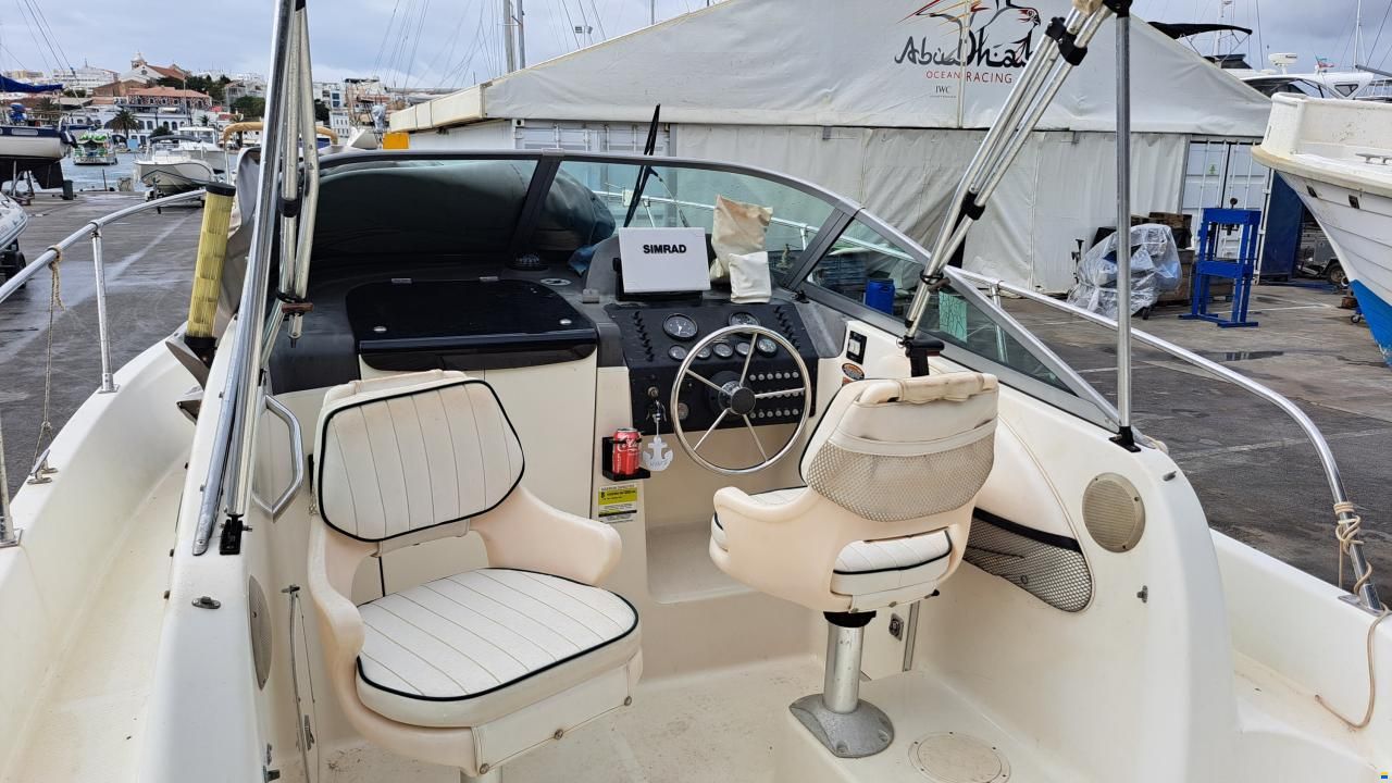 Bayliner Trophy