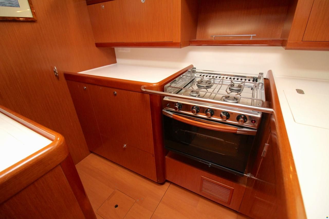 Beneteau Oceanis 46