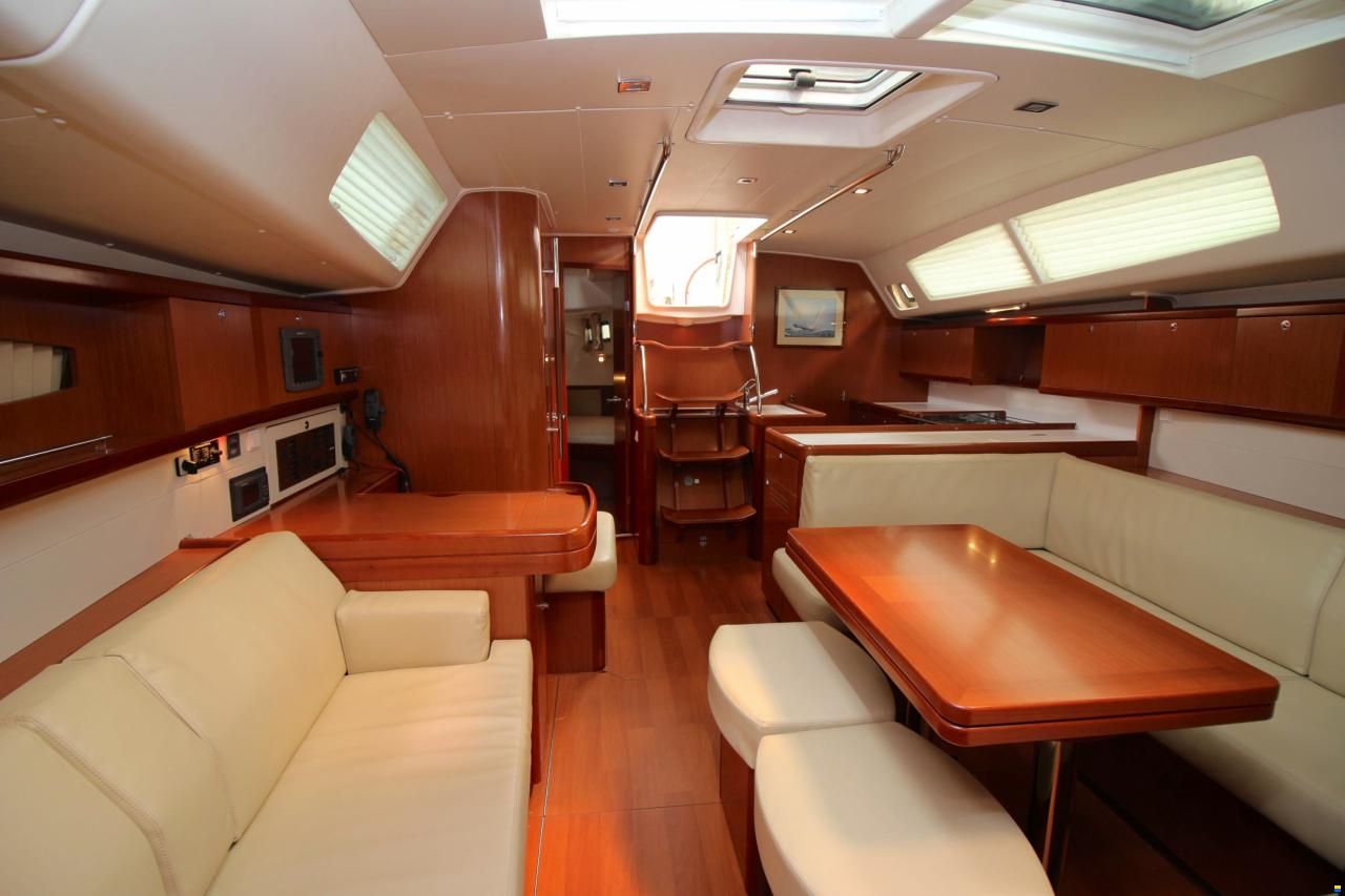 Beneteau Oceanis 46