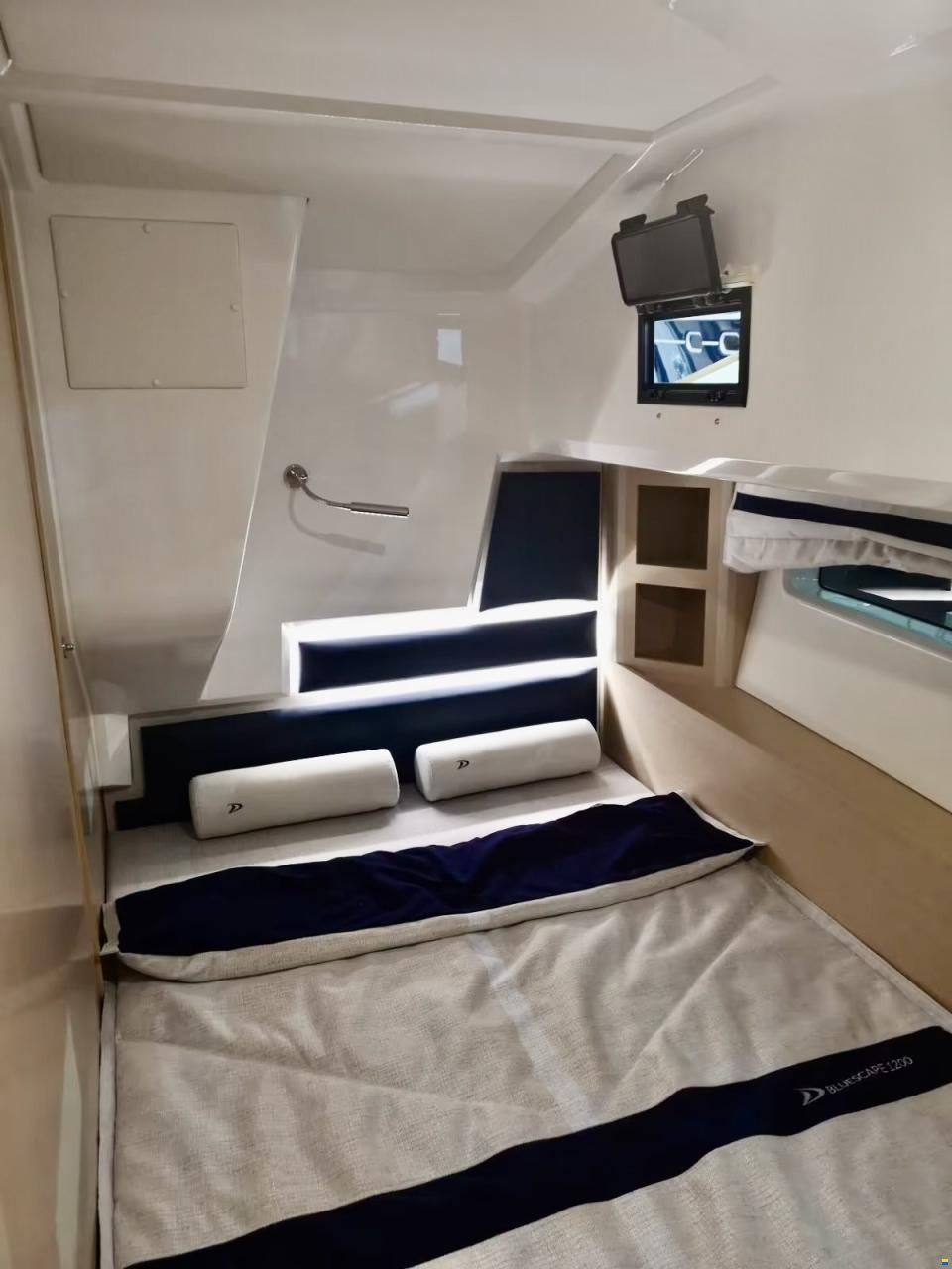 Delphia Bluescape 1200 Fly