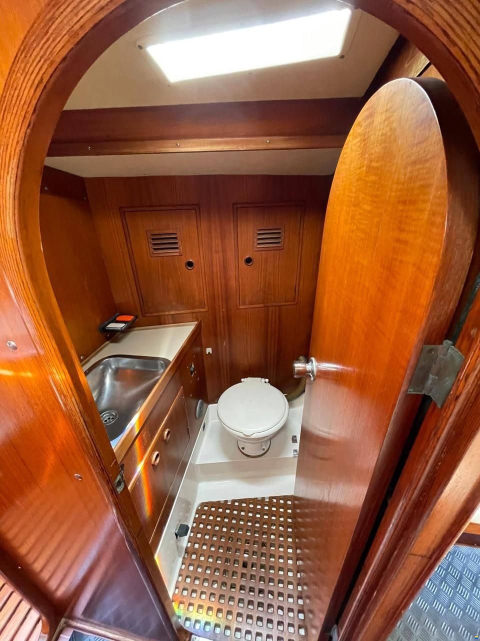 Nautors Swan 411
