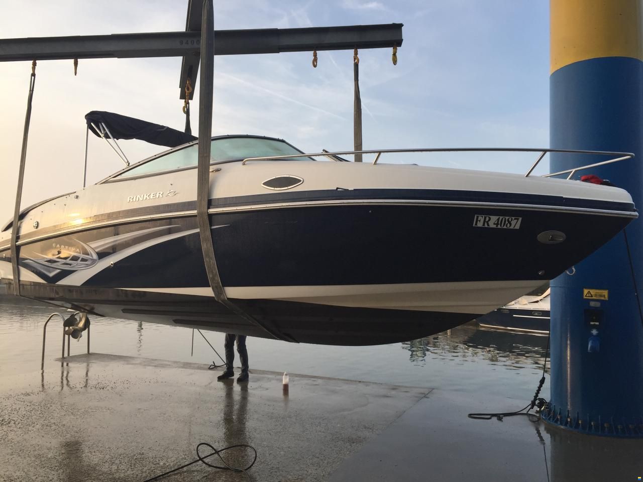 Rinker 246CC