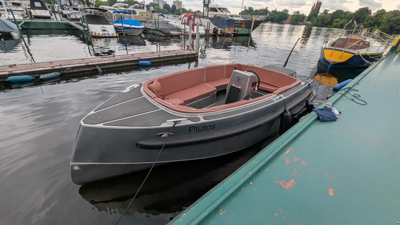 VanVossen 650 Sporttender