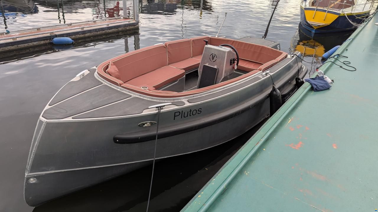VanVossen 650 Sporttender