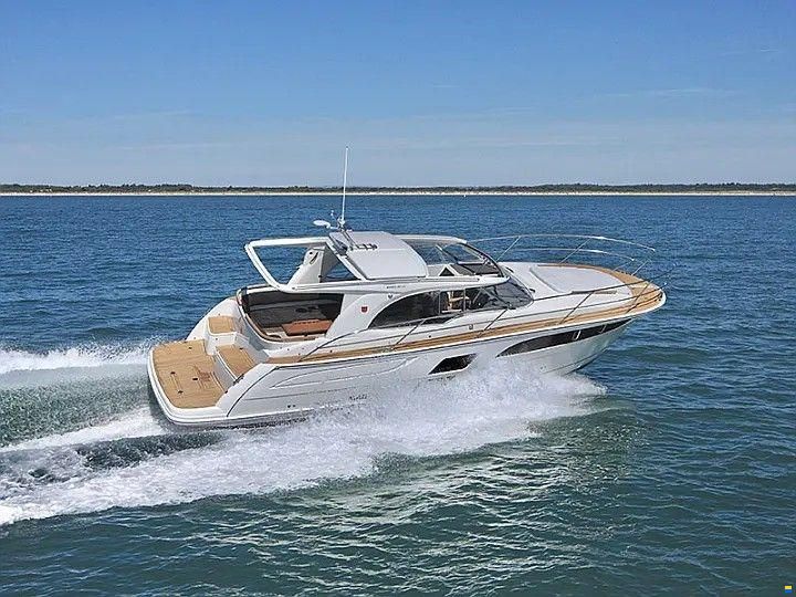 Marex 360 Cabriolet Cruiser