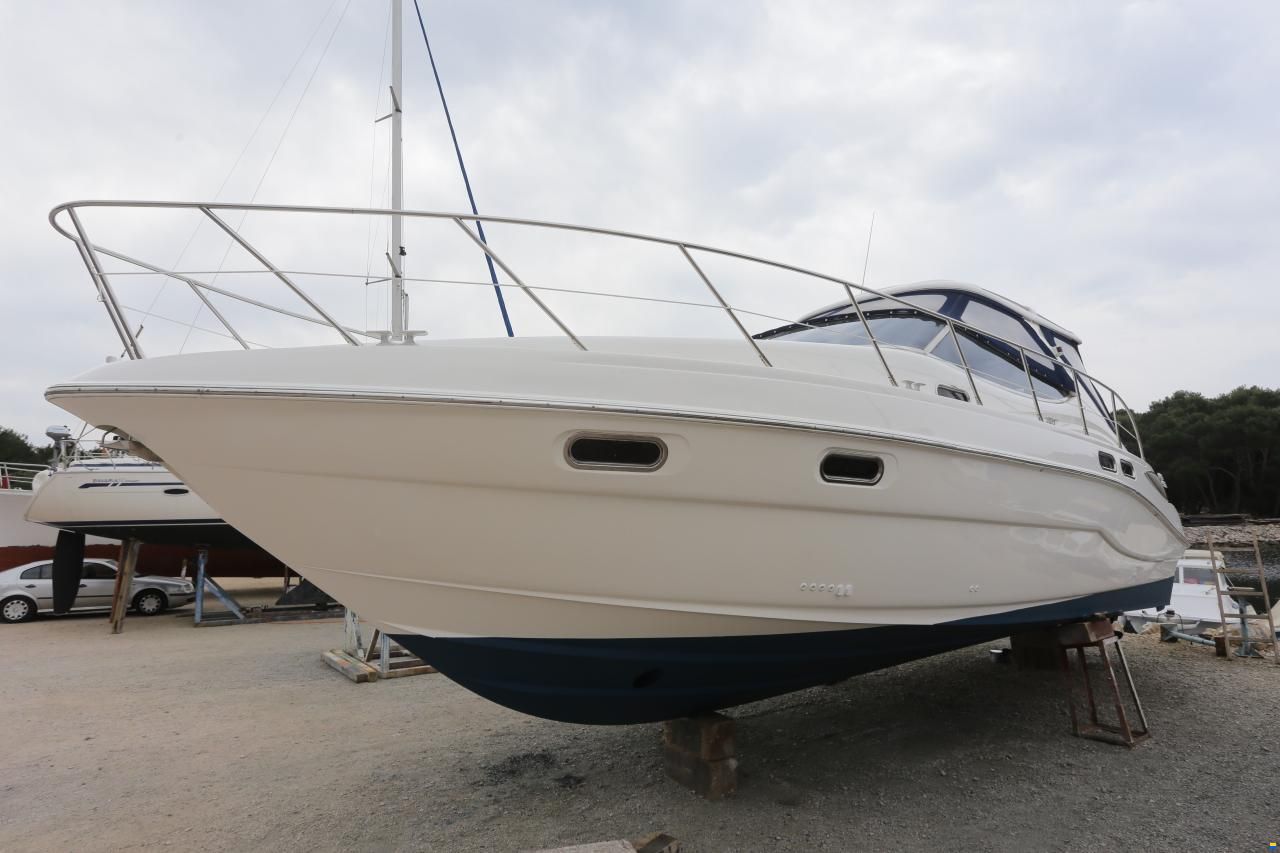 Sealine S43 Sports Cruiser