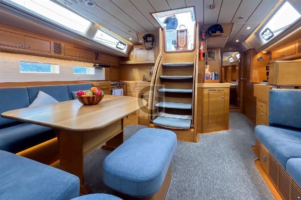 Hallberg-Rassy 57