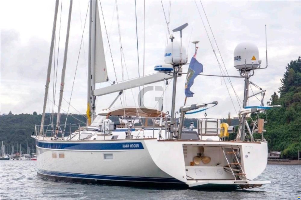 Hallberg-Rassy 57