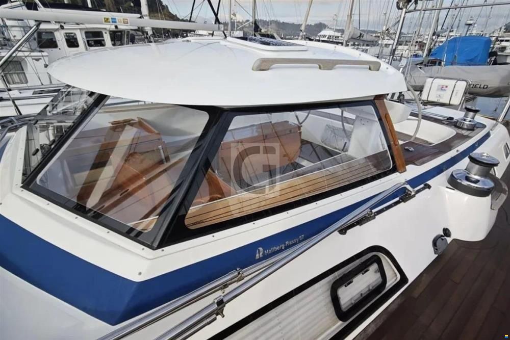 Hallberg-Rassy 57