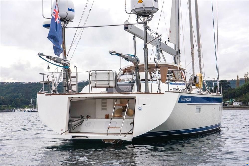 Hallberg-Rassy 57