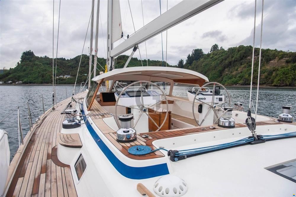 Hallberg-Rassy 57