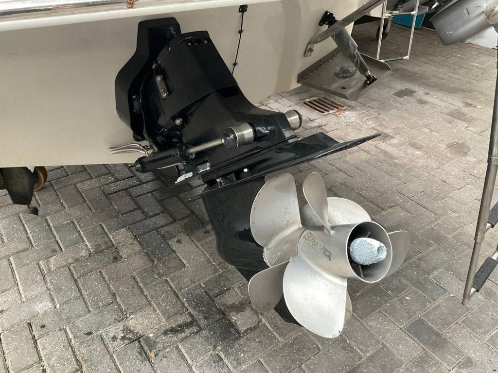 Crownline 275 CCR