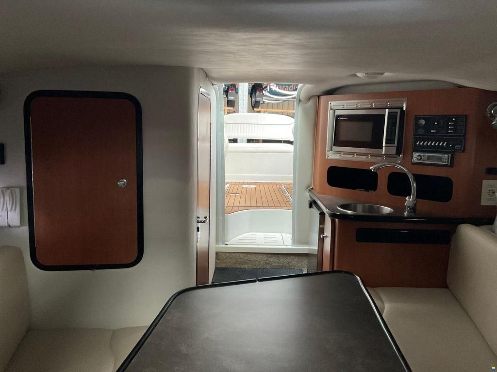 Crownline 275 CCR