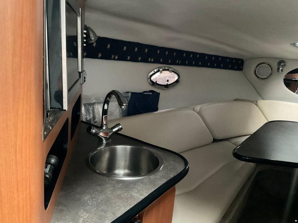 Crownline 275 CCR