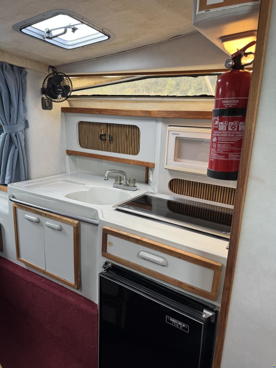 Sea Ray Sundancer 270/290