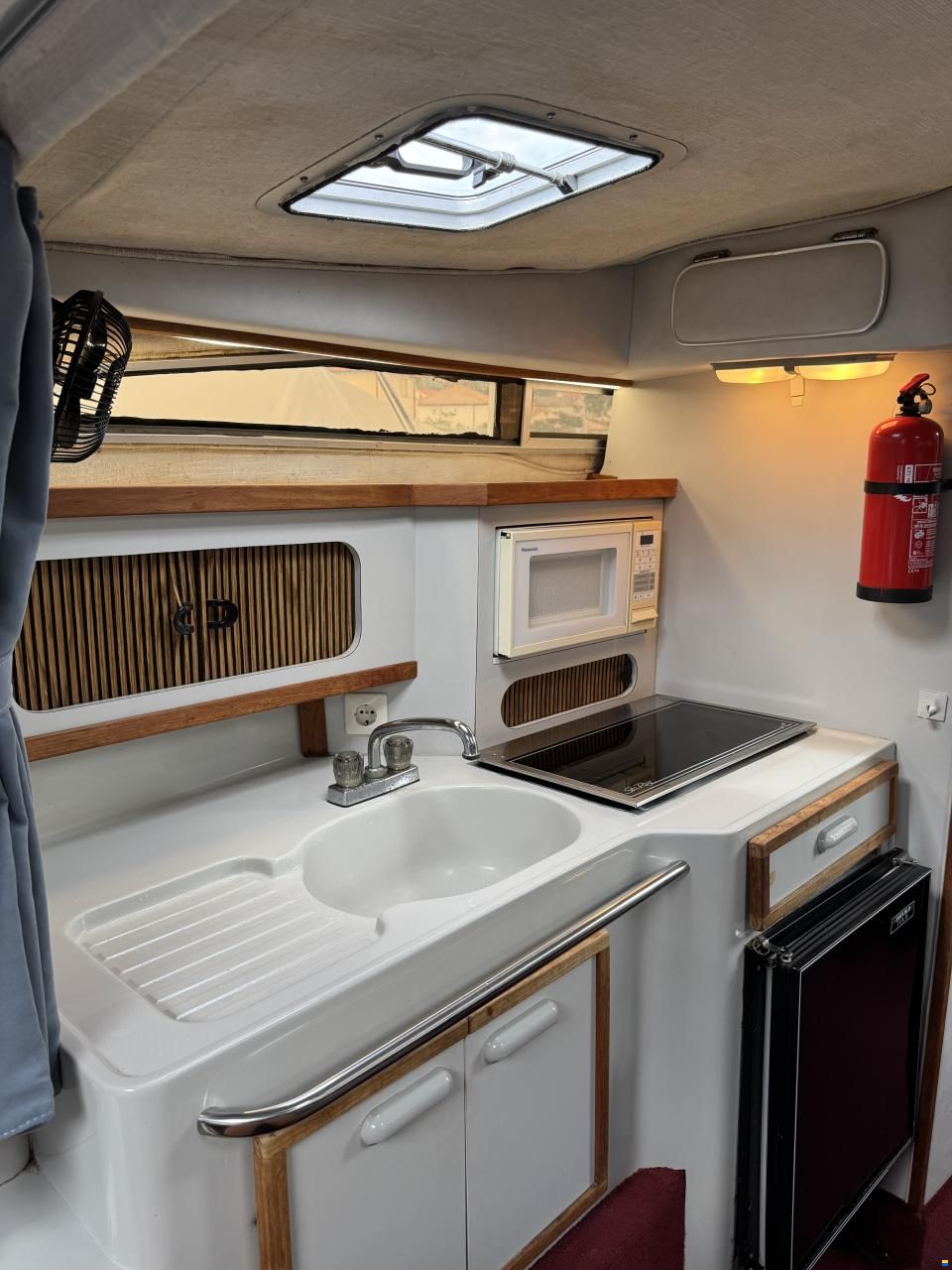 Sea Ray Sundancer 270/290