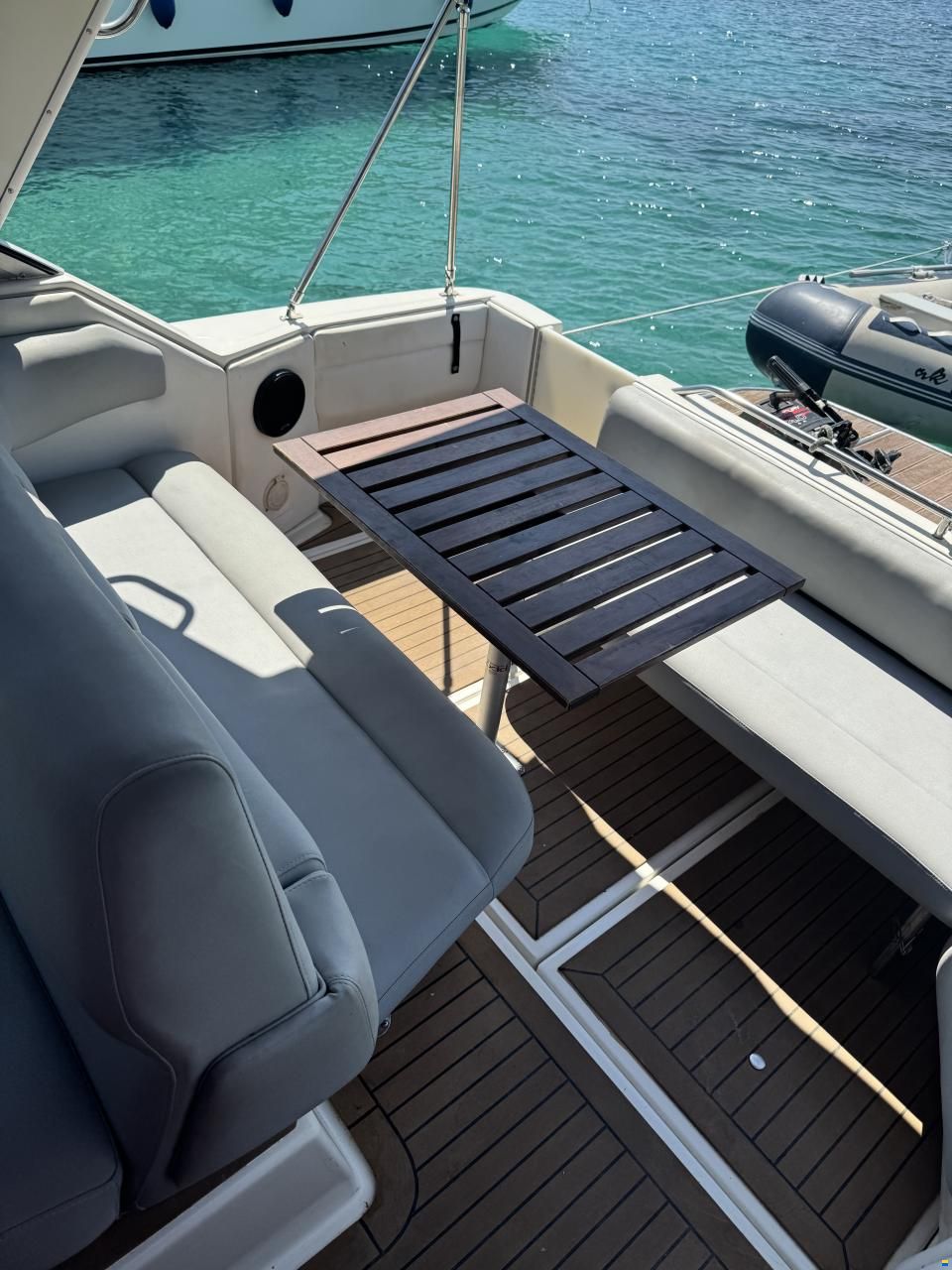 Sea Ray Sundancer 270/290