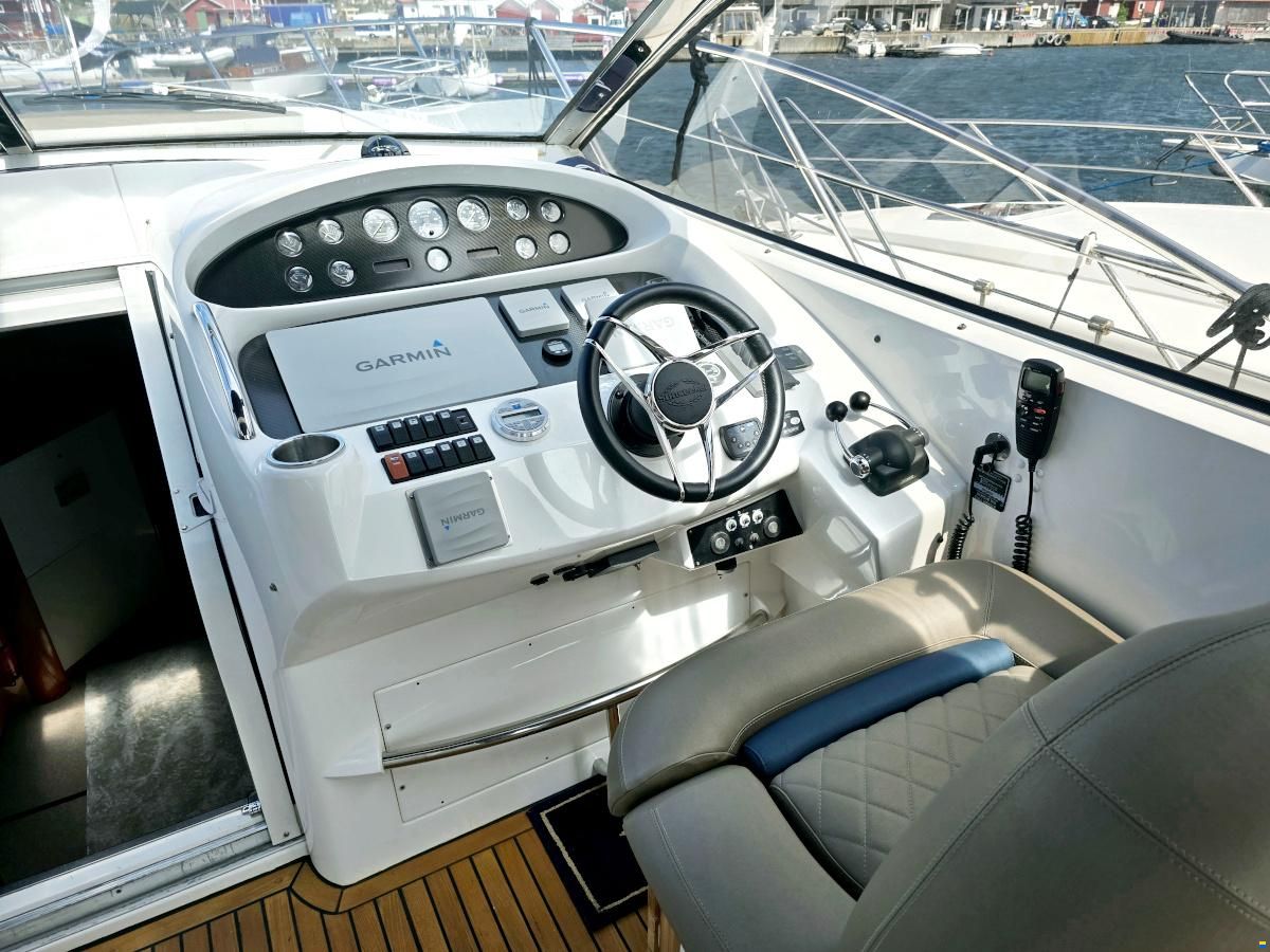 Sunseeker Portofino 46