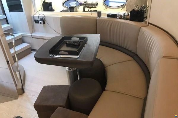 Pershing 62