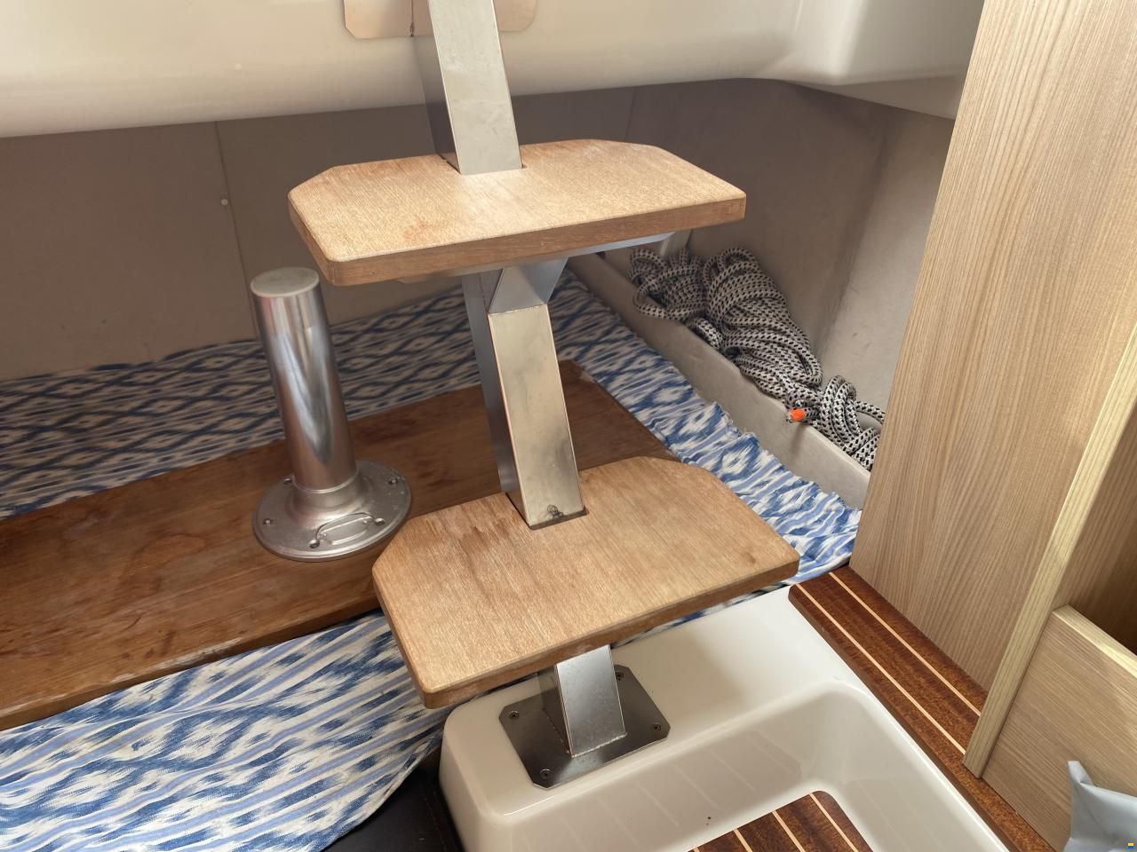 Cranchi Endurance 27