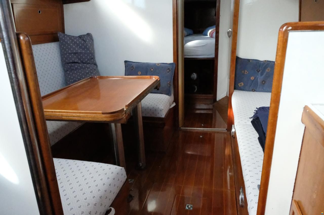 De Visser Raider 35