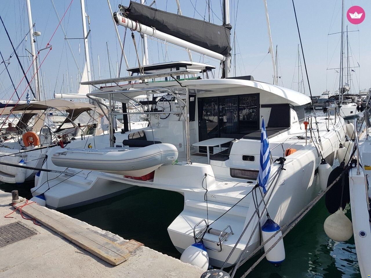 Lagoon 42