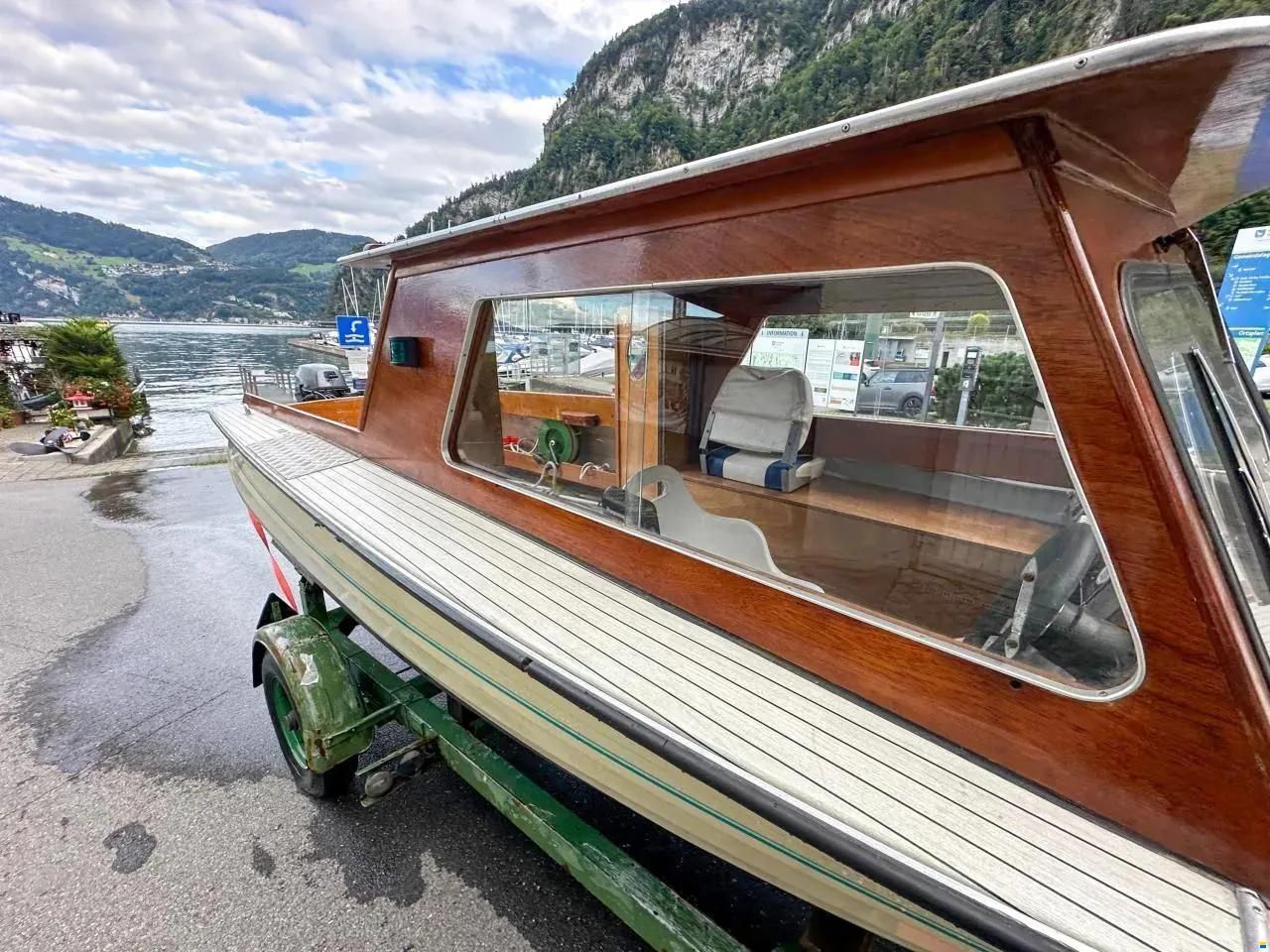 Hensa De Luxe Variant