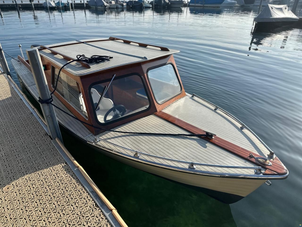 Hensa  De Luxe Variant