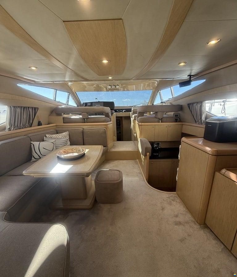 Ferretti 460 Fly