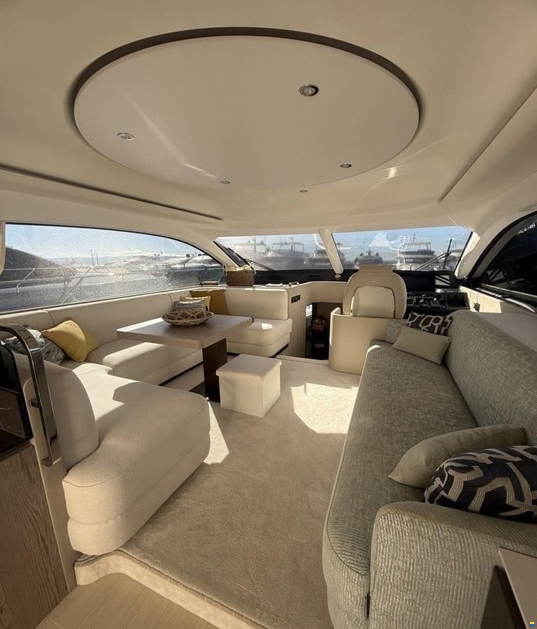 Azimut 53 Fly