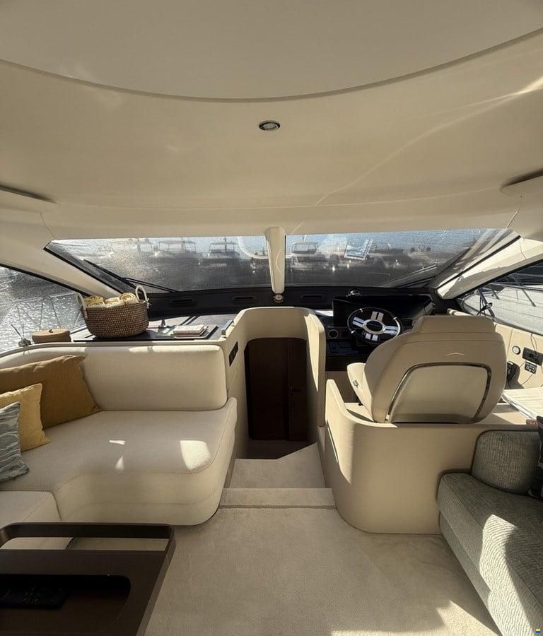 Azimut 53 Fly