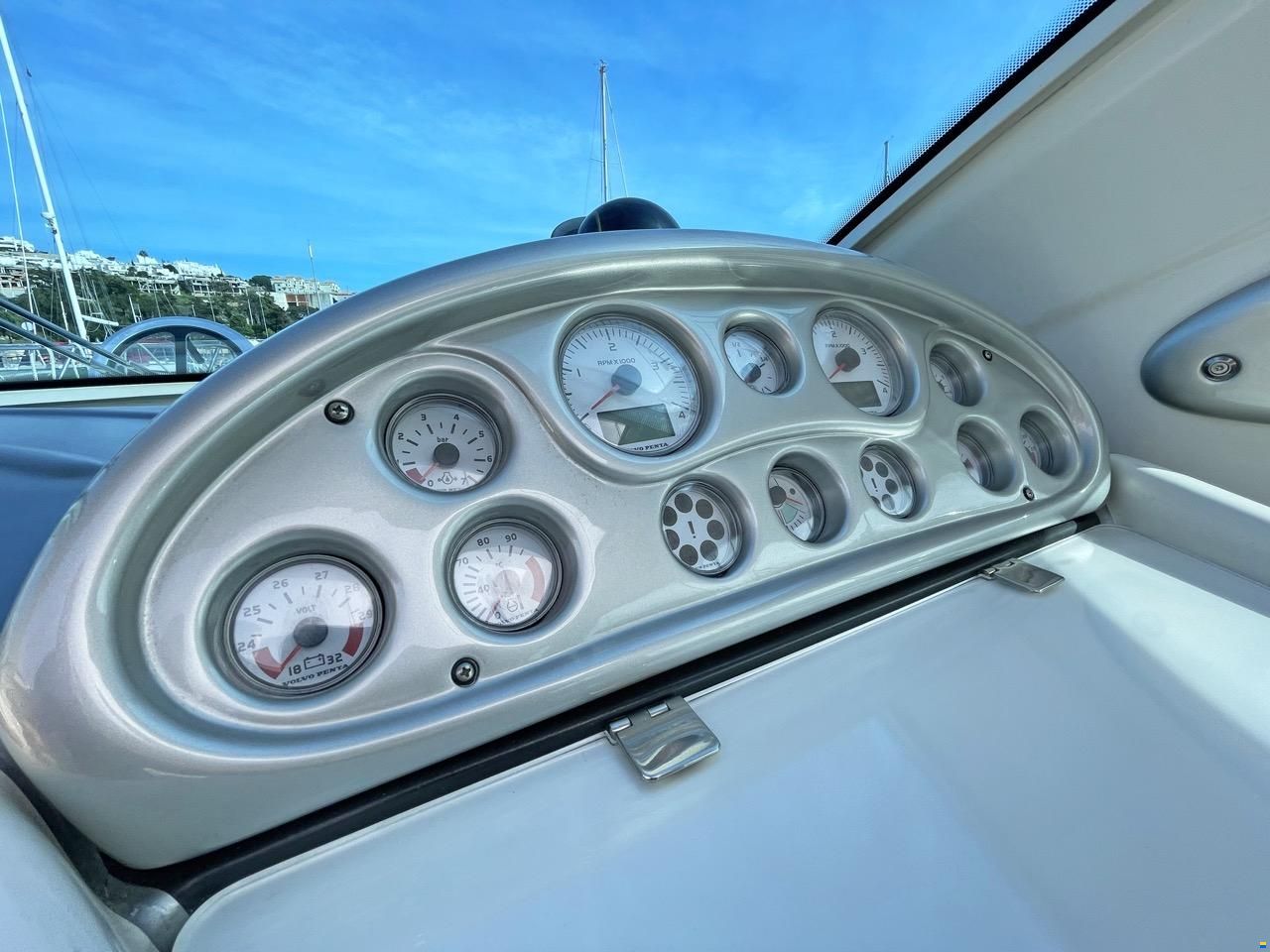 Cranchi Mediterran&eacute;e 50