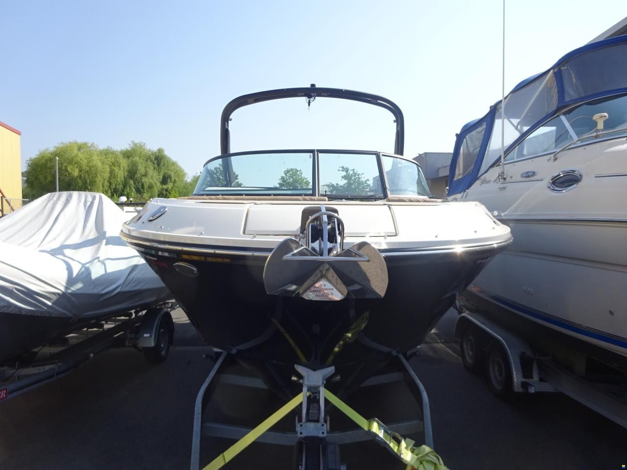 Sea Ray 250 SDXE