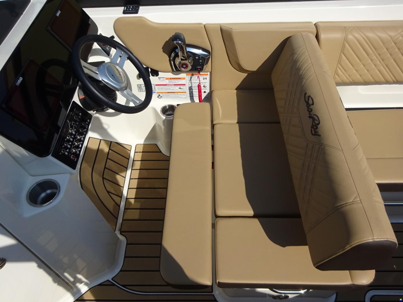 Sea Ray 250 SDXE