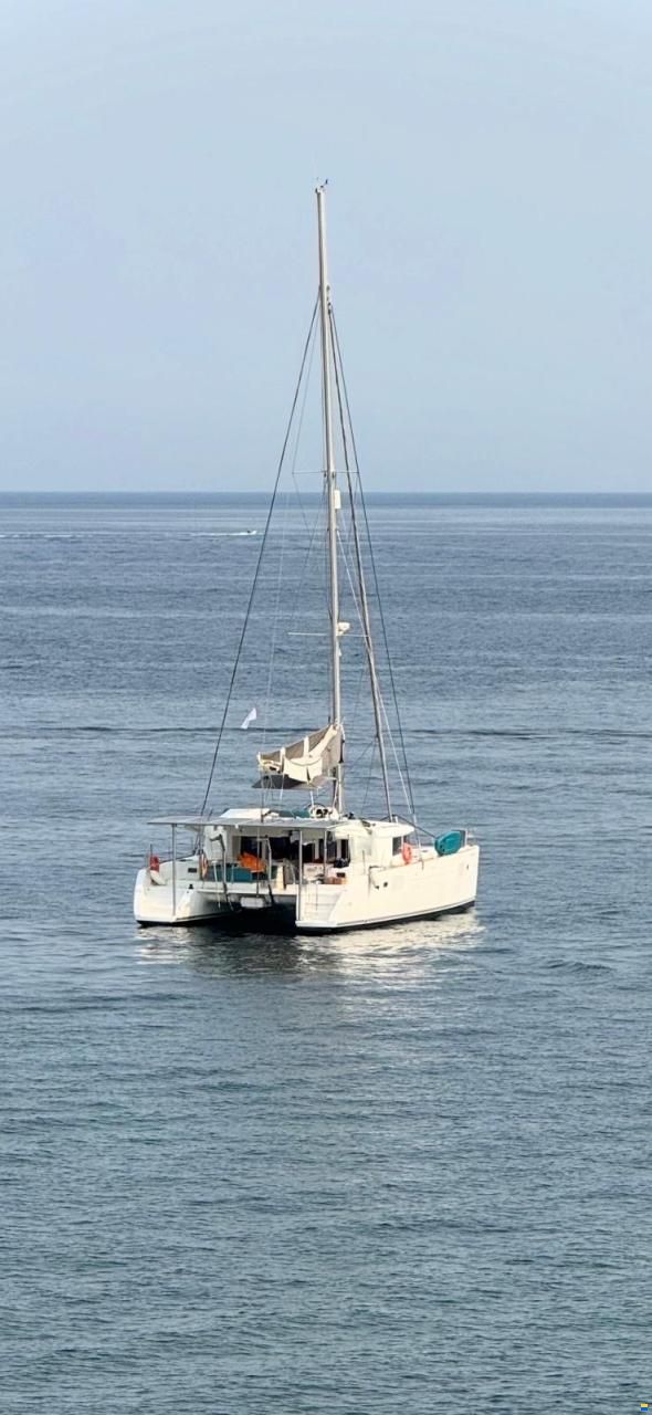 Lagoon 450 F