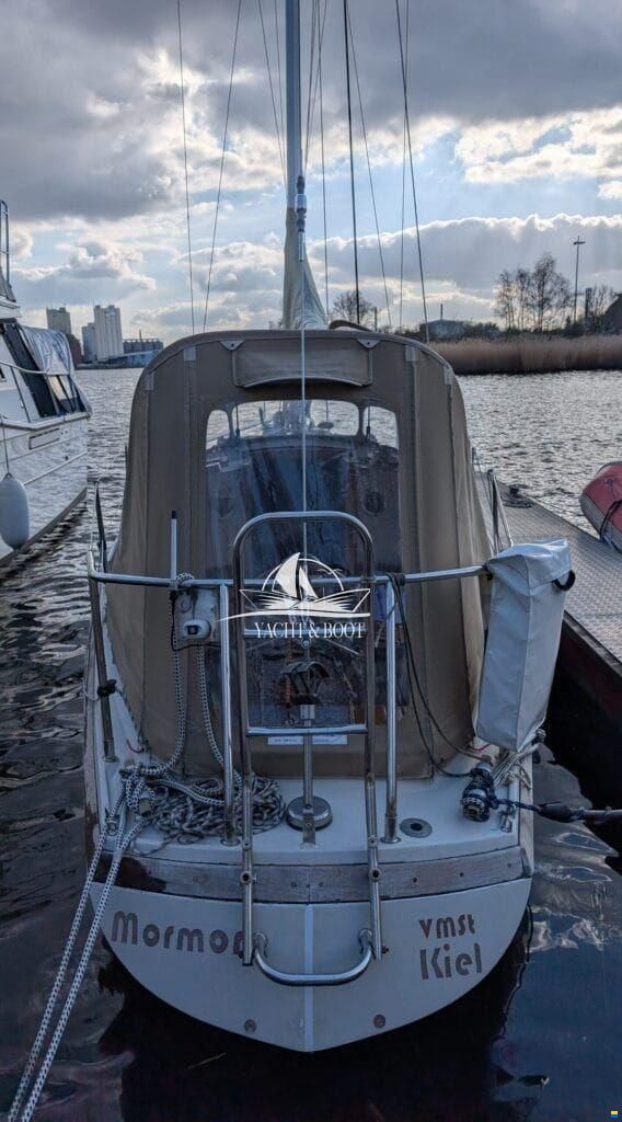 Bianca Commander 31