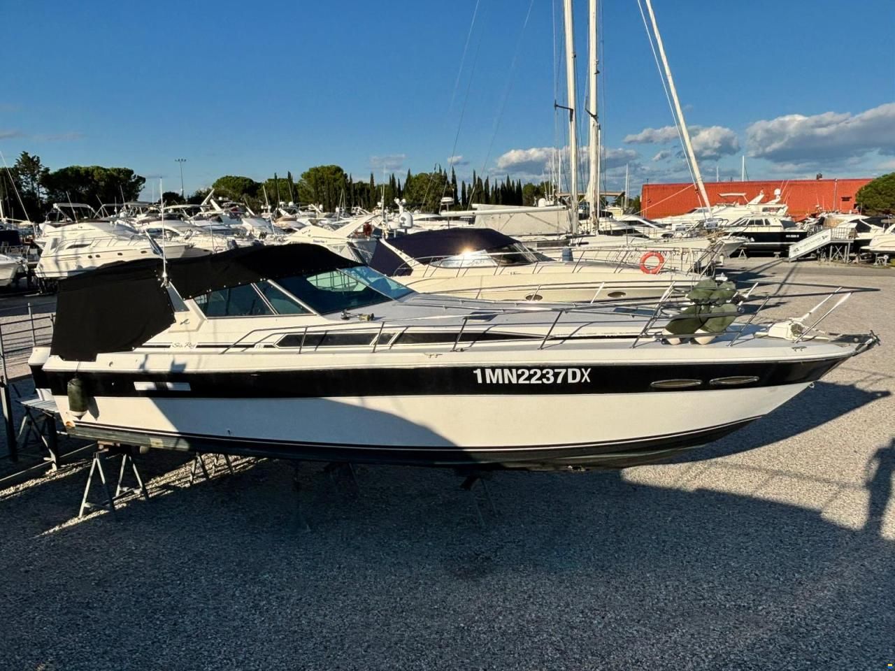 Sea Ray 390 EC