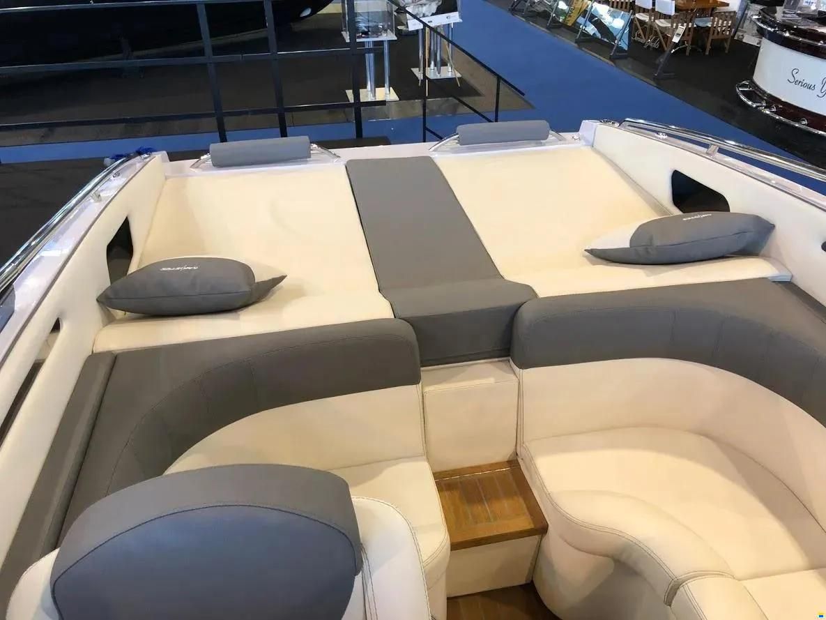 A. Mostes 255 Venere