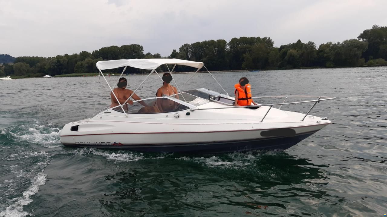 Bayliner 2052 Capri Cuddy