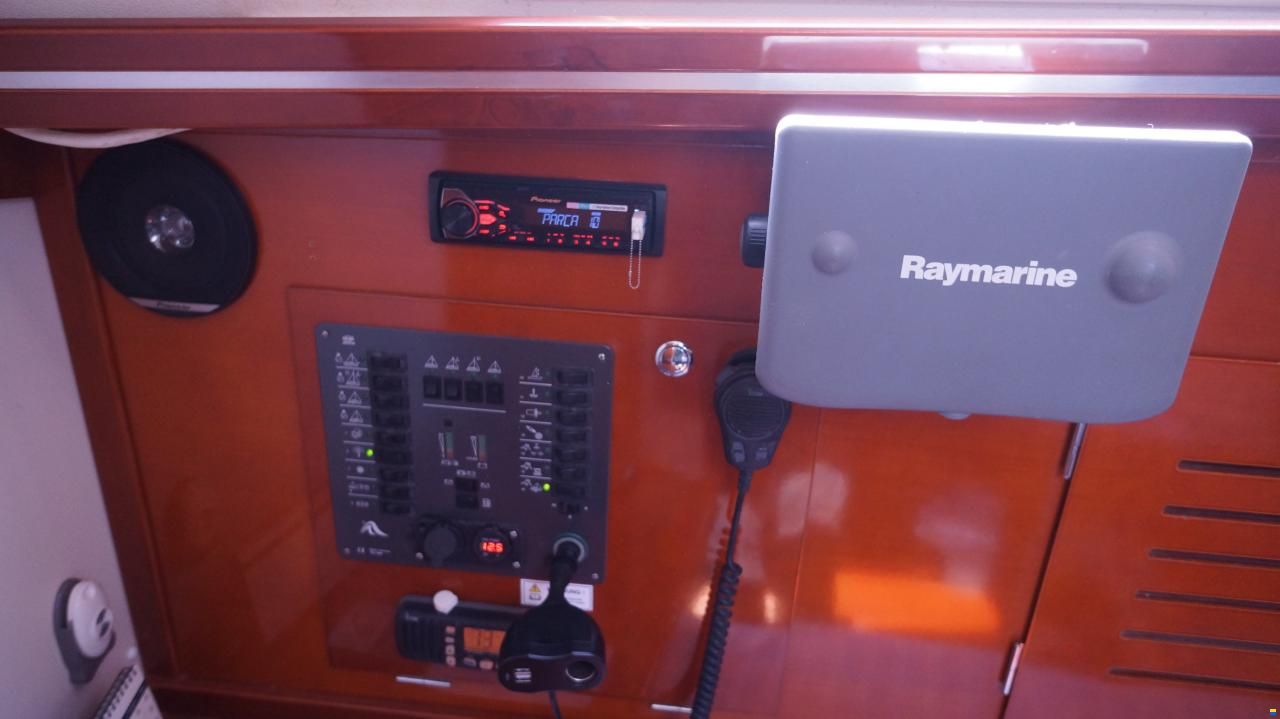 Hanse 342