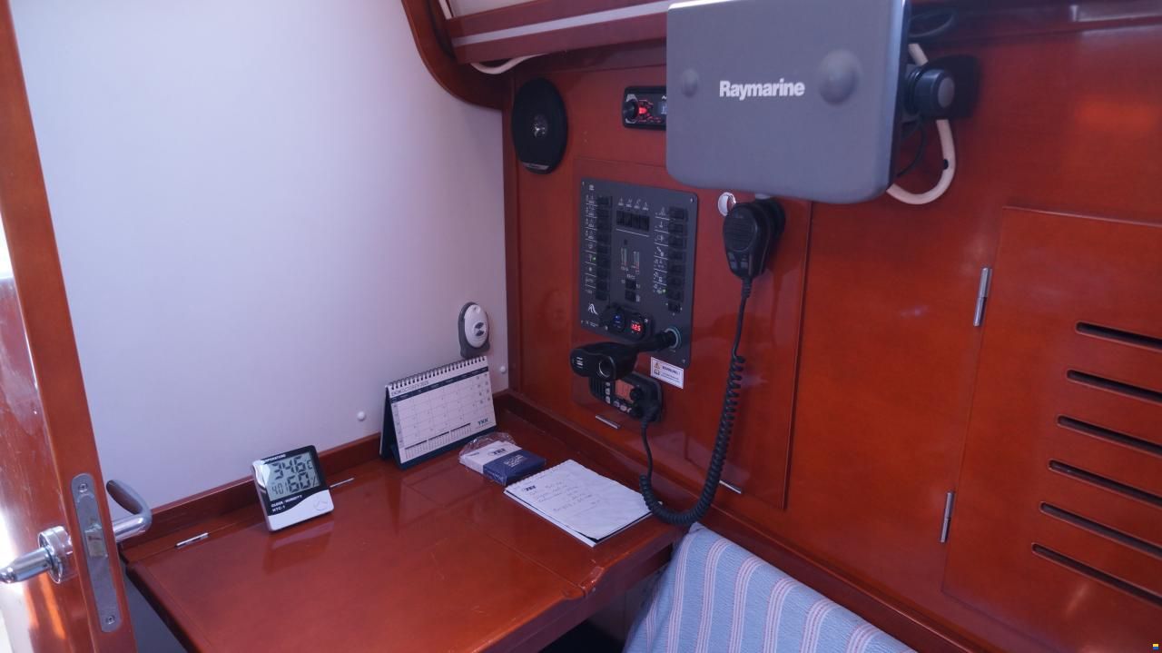 Hanse 342